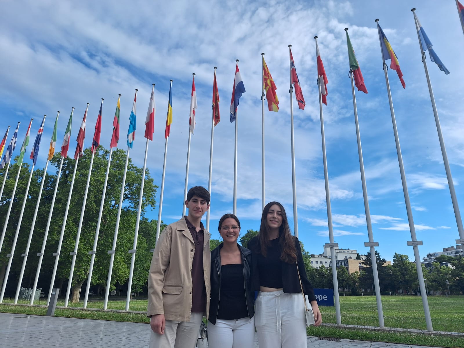 Fotografía de lños alumnos castellanomanchegos que fueron a Bruselas