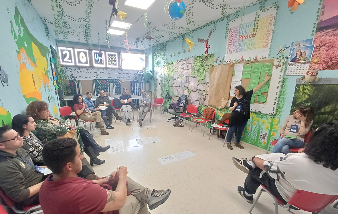 Asistentes al encuentro Estrategia de Educación Ambiental. Horizonte 2030